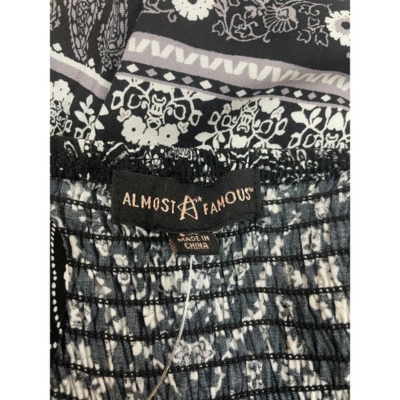 NWT Forever 21 Trendy Black and White Size Medium Women's Tank Top - Picture 3 of 7